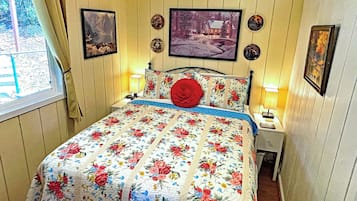 1 bedroom, desk, iron/ironing board, free WiFi