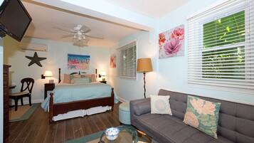 Iron/ironing board, free WiFi, bed sheets, wheelchair access