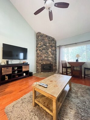 Smart TV, fireplace, DVD player, foosball