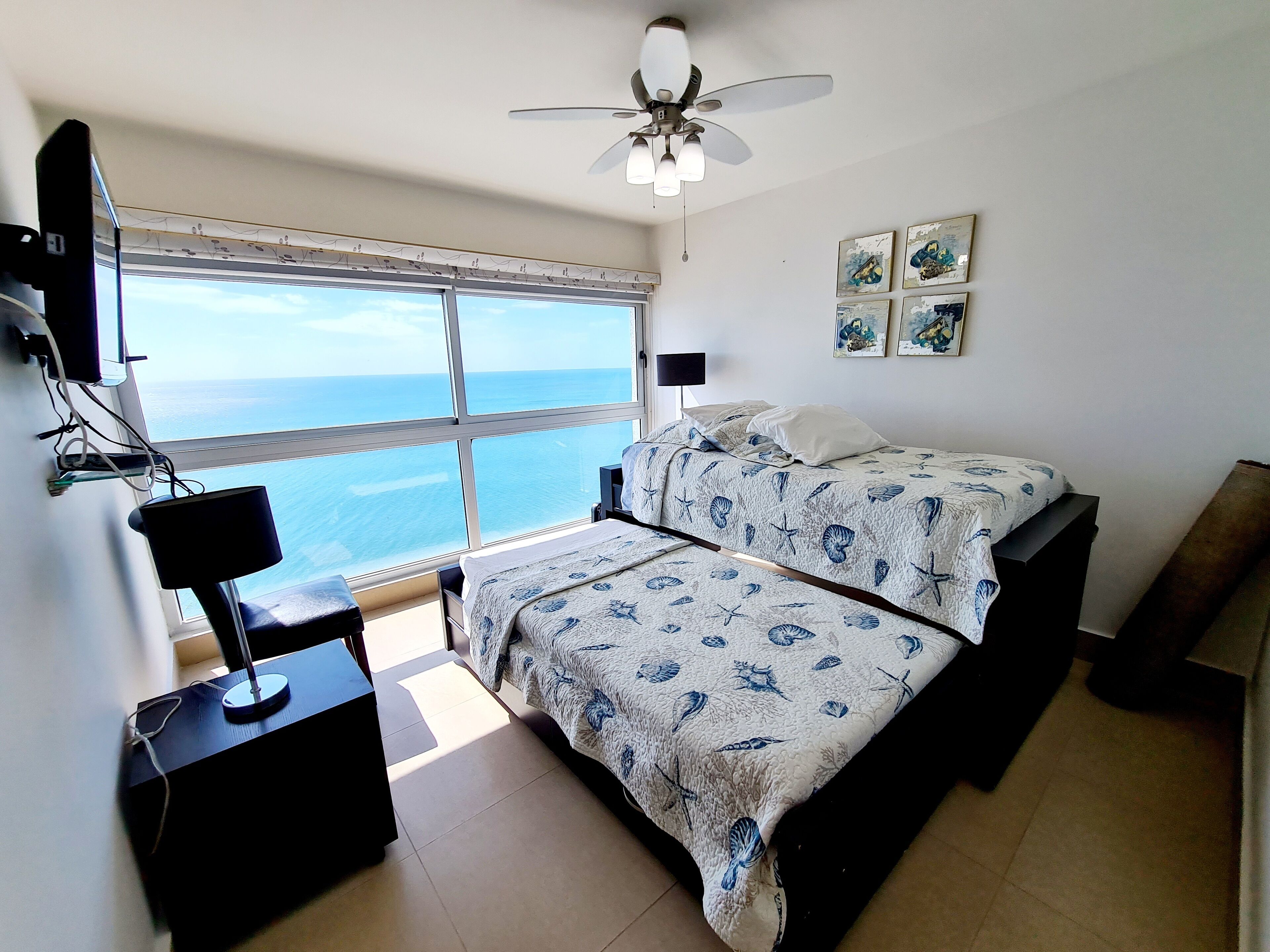 3 bedrooms, desk, iron/ironing board, travel crib