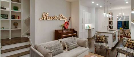 Televisión y oficina