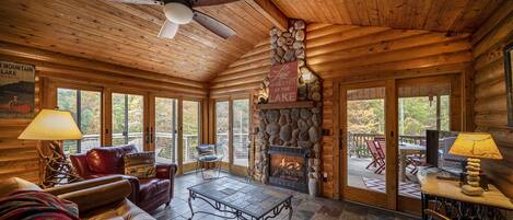 Smart TV, fireplace, DVD player, ping pong