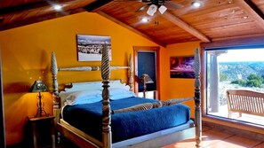 1 quarto, ferros/tábuas de passar roupa, berço de viagem