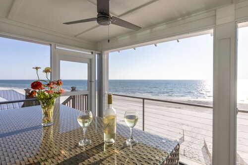 Beachfront Bliss: Heated Pool, Stunning Sunsets, Steps from State Park.