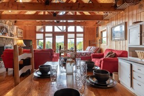 Smart TV, fireplace, DVD player, video library - Haven - Ridge Road Scenic Cabins - Brimstone Recreation and Big South Fork (Robbins)