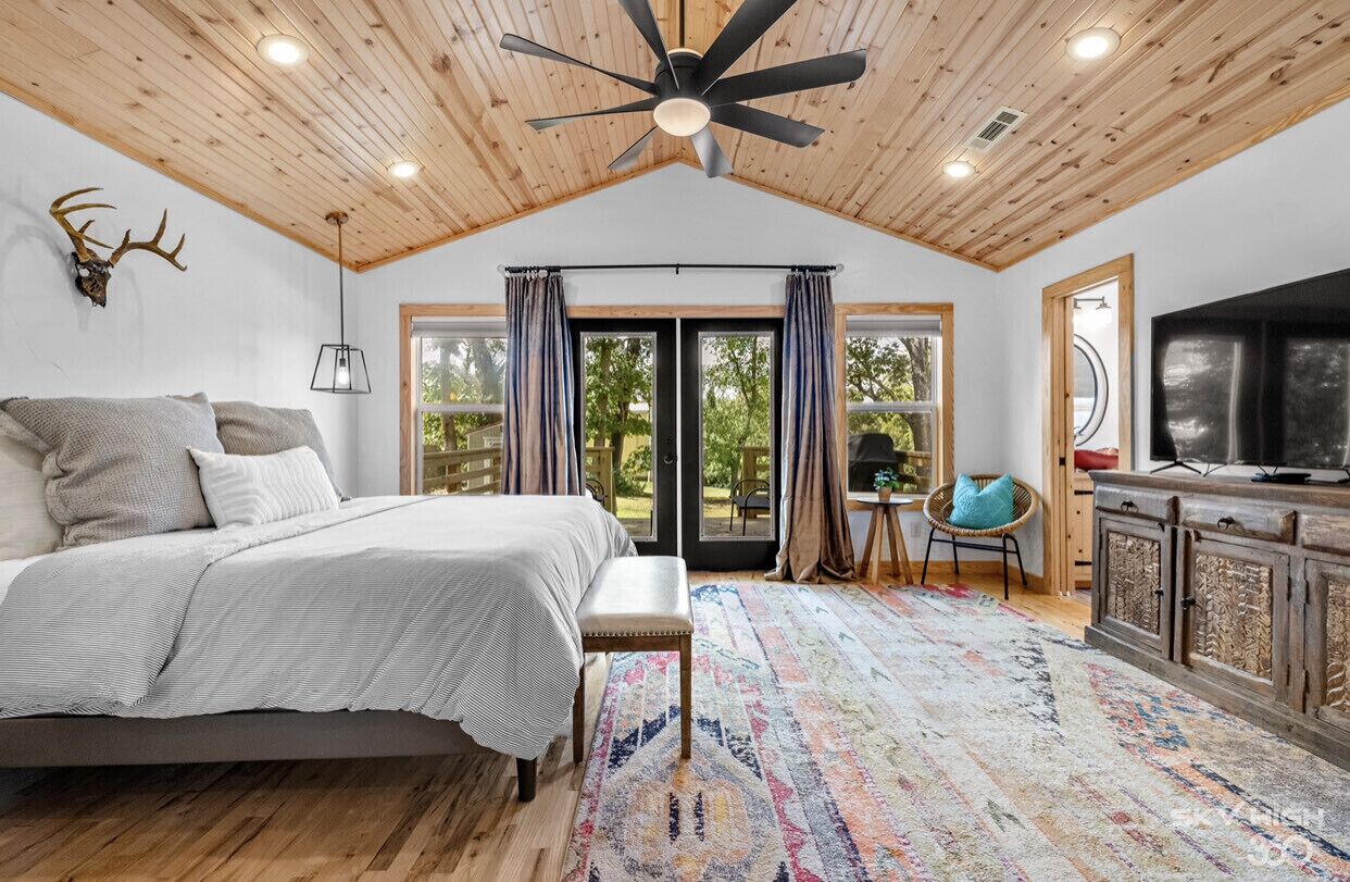 2 chambres, fer et planche à repasser, lit parapluie, Wi-Fi gratuit