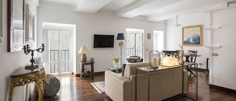 Smart TV, books