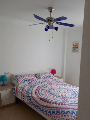 1 bedroom, iron/ironing board, internet, bed sheets