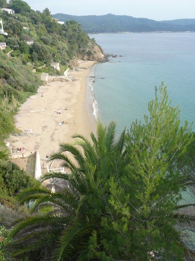 T2 idyllic peninsula of St. Tropez: sun, sea views, beaches and coves on foot.