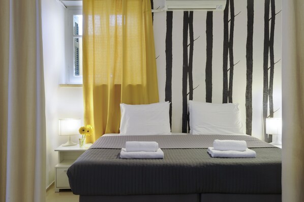 2 多间卧室、客房内保险箱、熨斗/熨衣板、免费 WiFi