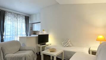 1 camera, una scrivania, ferro/asse da stiro, Wi-Fi gratuito