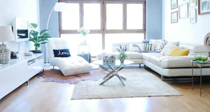 Beautiful, Cosy, Great Apartment Downtown, Near Beach. Ask for Parking.