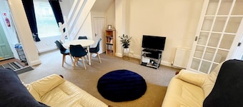 Pixie Terrace Chester-Fabulous Location within The City of Chester-Award winning