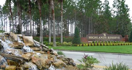 Luxusvilla mit südseitigem Pool / Spa, nur 15 Minuten von Disney entfernt!