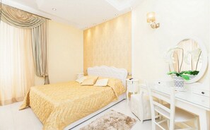 クラシック ルーム 1 ベッドルーム | 1 室のベッドルーム、イタリアのフレッテ製シーツ、高級寝具、羽毛の掛け布団