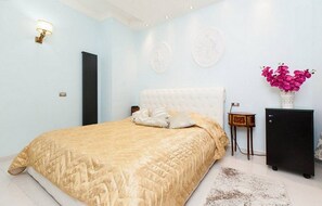 1 bedroom, Frette Italian sheets, premium bedding, down duvets - Impero Vaticano San Pietro (Rome)