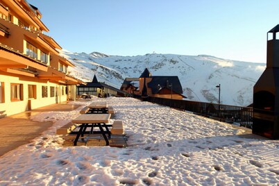 Duplex dream on the slopes in the Sierra Nevada, Pradollano