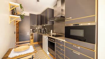 Fridge, microwave, oven, stovetop