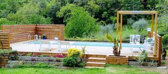 Farmhouse of the '700, among vineyards and olive groves