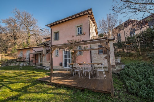 Romanttinen huoneisto "From sauva"