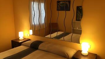 2 Schlafzimmer, Bügeleisen/Bügelbrett, Reisekinderbett, kostenloses WLAN