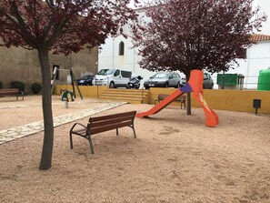 Children’s area - Apartment Antic Plankton - wifi + parking + beach (Palafrugell)