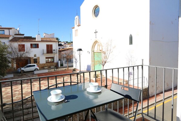 Outdoor dining - Apartment Antic Plankton - wifi + parking + beach (Palafrugell)
