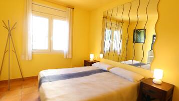 2 chambres, fer et planche Ă repasser, lit parapluie, Wi-Fi gratuit