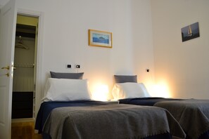 2 bedrooms, iron/ironing board, Internet, bed sheets - Gioligiò Rome Central Luxury Suites - Ursa Major (Roma)