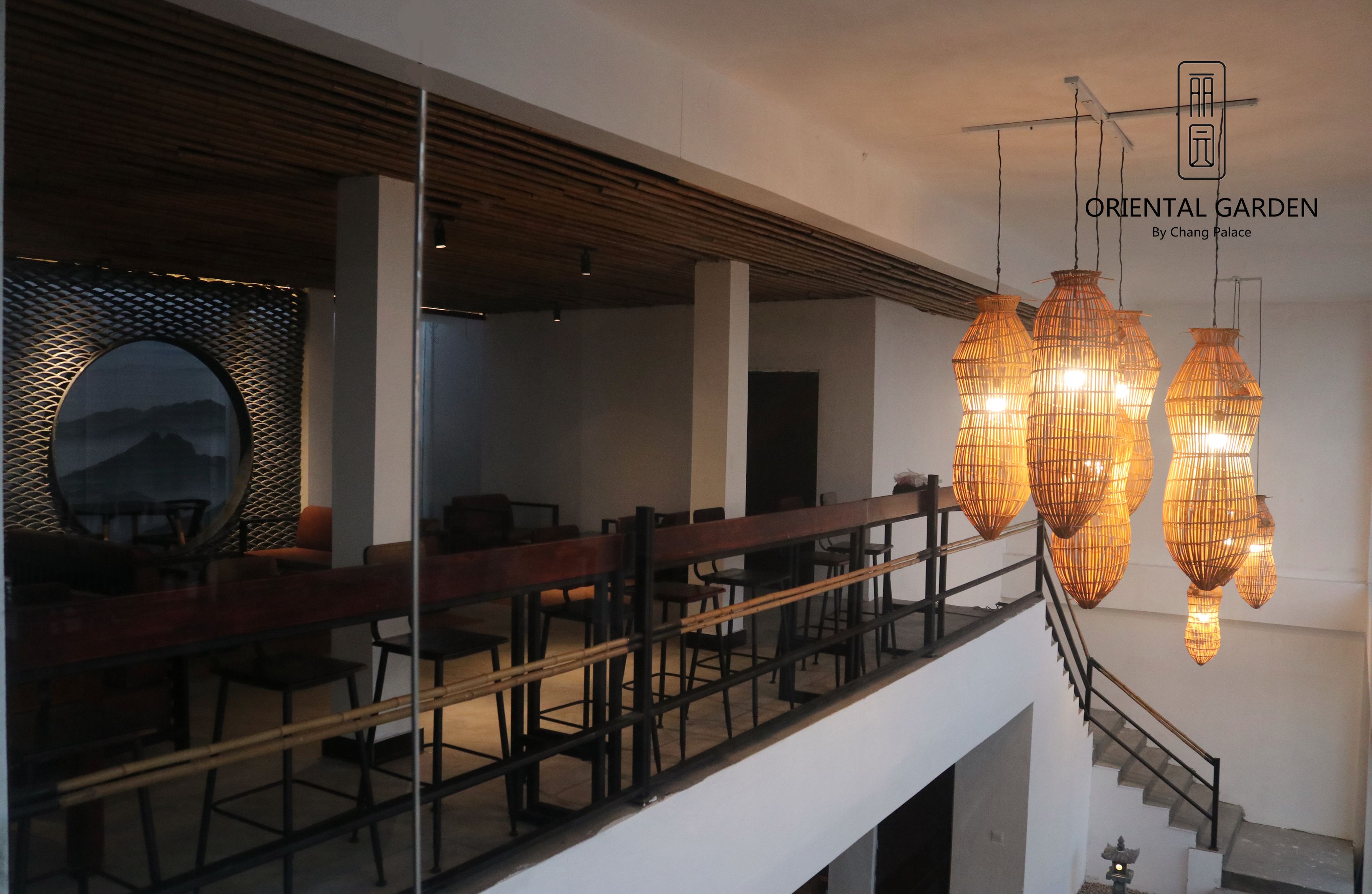 lunch and dinner served, laotian cuisine