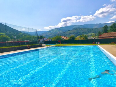 LA CASA DEL RÍO .Ideal para familias con niños y parejas que buscan tranquilidad