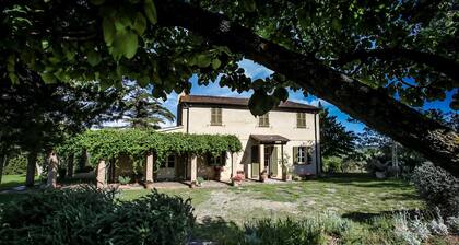 Charming Maremma Villa w/Swimming Pool, Countryside Serenity and Beaches Nearby