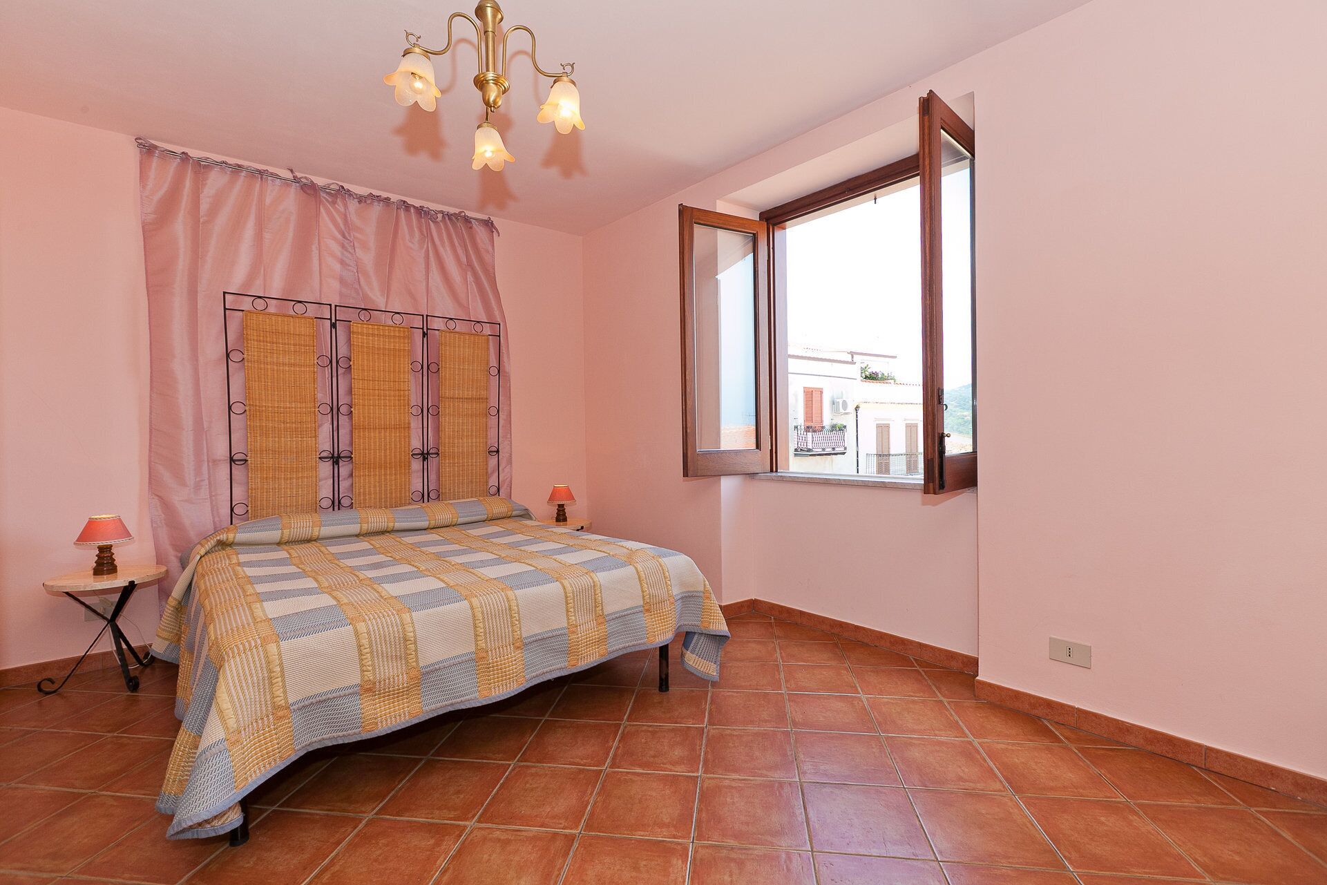 3 Schlafzimmer, Bügeleisen/Bügelbrett, WLAN