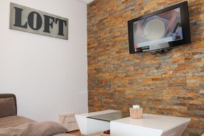 Interior - At 300 m from the beach, a 2 bedroom penthouse with an amazing terrace. Center, cable tv (Albufeira)