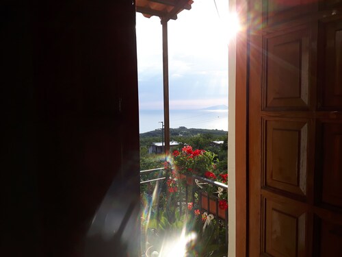 New and stunning House on the Sorrento Coast with adjacent Pool.