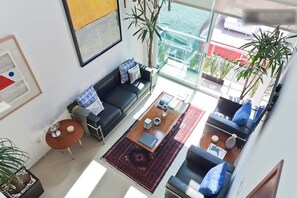 Smart TV - BRIGHT & MODERN TWO LEVEL PENTHOUSE IN THE HEART OF MEXICO CITY! (Ciudad de México)