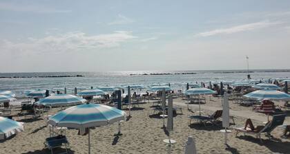 Vistas al mar, luminoso apartamento en el centro de Lido di Pomposa