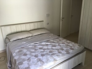 1 bedroom, in-room safe, iron/ironing board, free WiFi - Charming Oleander Villa with Sea view at Is Molas Golf Resort Pula. (Pula)