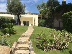 Property grounds - Charming Oleander Villa with Sea view at Is Molas Golf Resort Pula. (Pula)