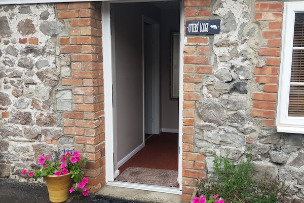 Welcome to Otters' Lodge!