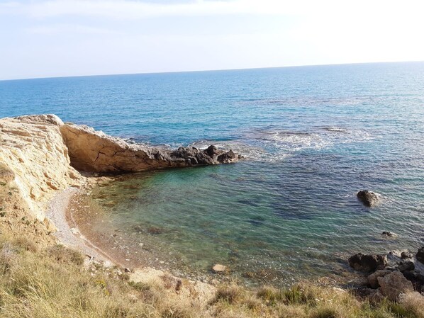 Beach nearby, beach towels - Villa il Carrubo 100 meters from a unique and unspoiled sea (licata)