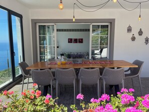 Dining - Spacious Villa, Panoramic Sea Views, Private Pool, 3 Lounges, Games Room (Arco da Calheta)
