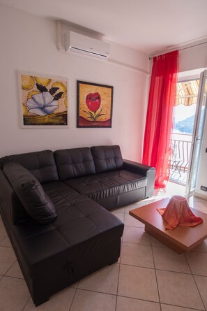 TV, videospill, bøker og stereoanlegg