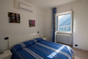 3 soverom, strykejern/-brett, wi-fi og sengetøy