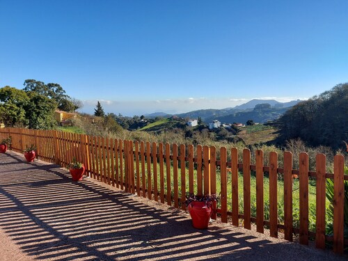 charming house in the middle of nature with pool .Ideal couples.