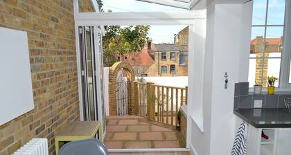 Une maison heureuse Ă Margate