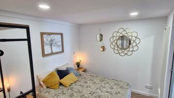 2 bedrooms, iron/ironing board, travel crib, free WiFi