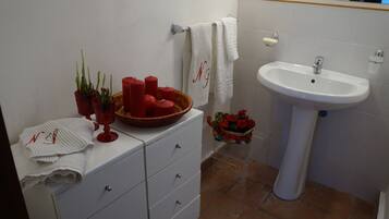 Haartrockner, Handtücher