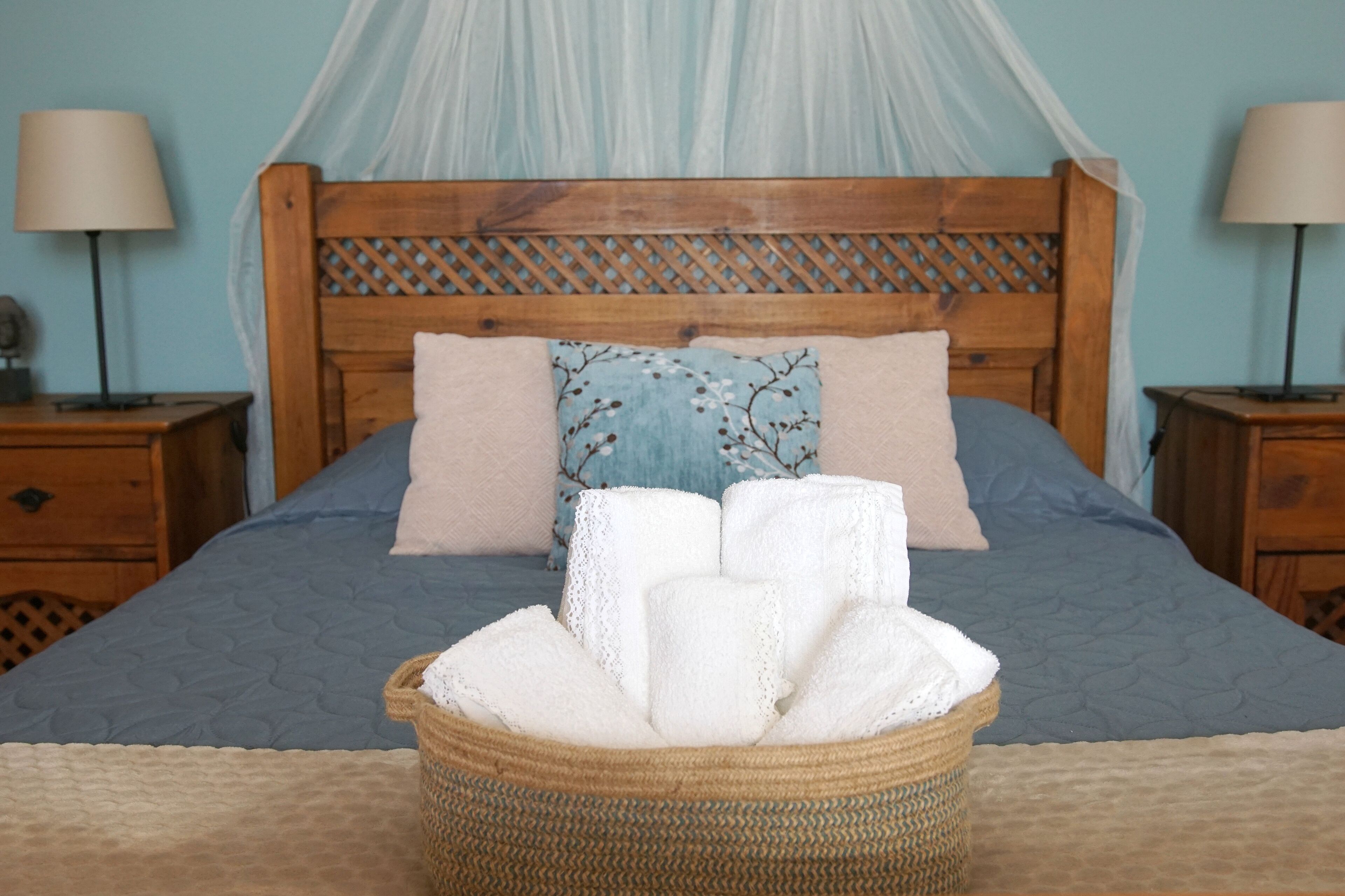 3 chambres, fer et planche à repasser, Wi-Fi gratuit, draps fournis