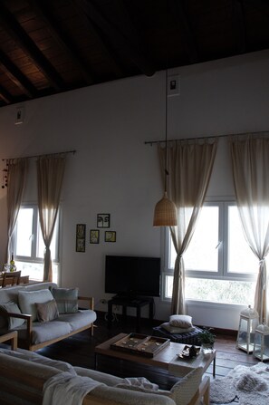 TV, fireplace, DVD player, books - Houses with swimming pool with magnificent view to the sunset (Alyki)